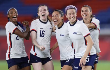 Was der US-Fußball für den Frauensport bedeutet, wenn er seiner Frauenmannschaft endlich gleichen Lohn zugesteht