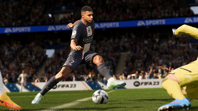 Key Art für FIFA 23 von Kylian Mbappe, der einen Trivela-Shot macht